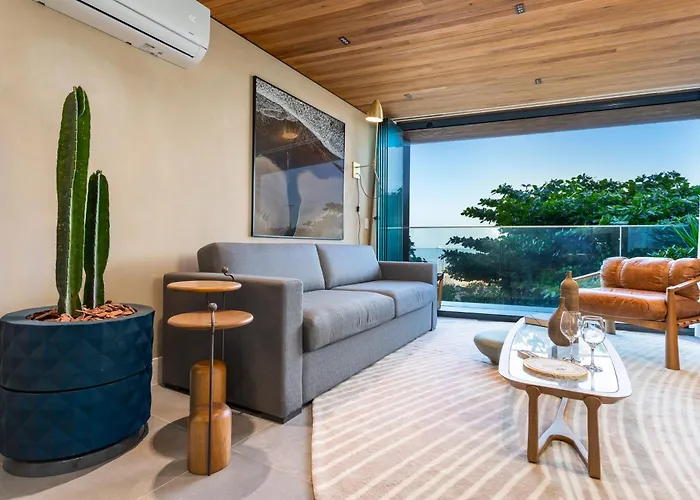 Luxuosos Apartamentos por Temporada na Atlântica à Beira-Mar, Copacabana Rio de Janeiro